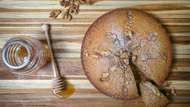 Armenian honey cake