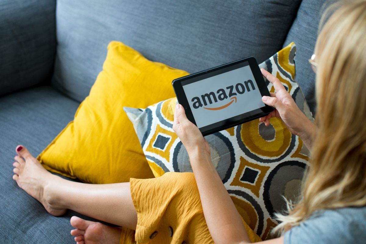 Person using Amazon on a tablet