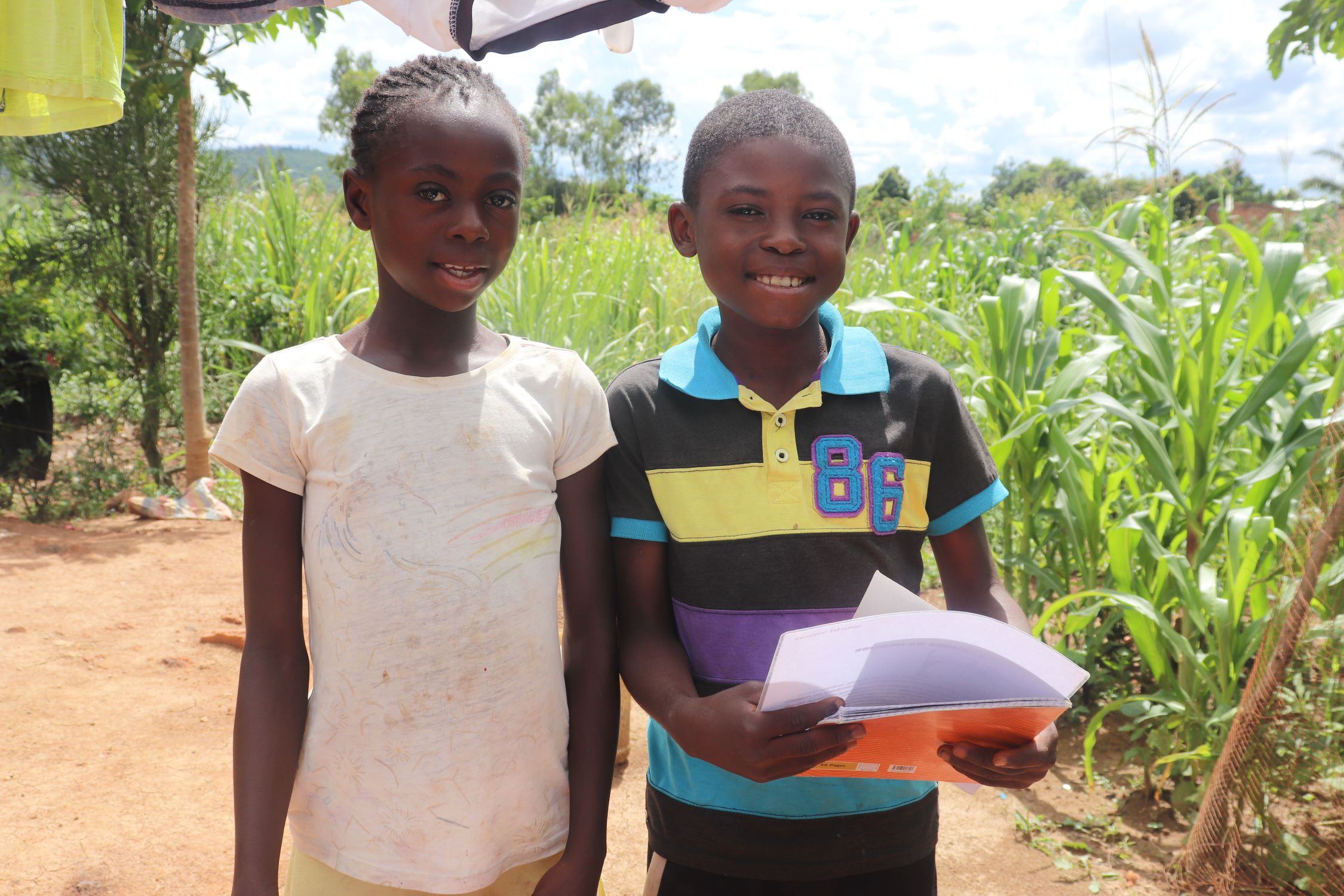 Two young girls in Democratic Republic of Congo