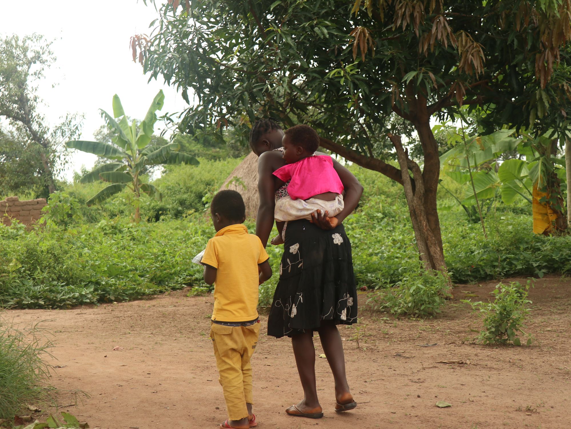 Grace with her children