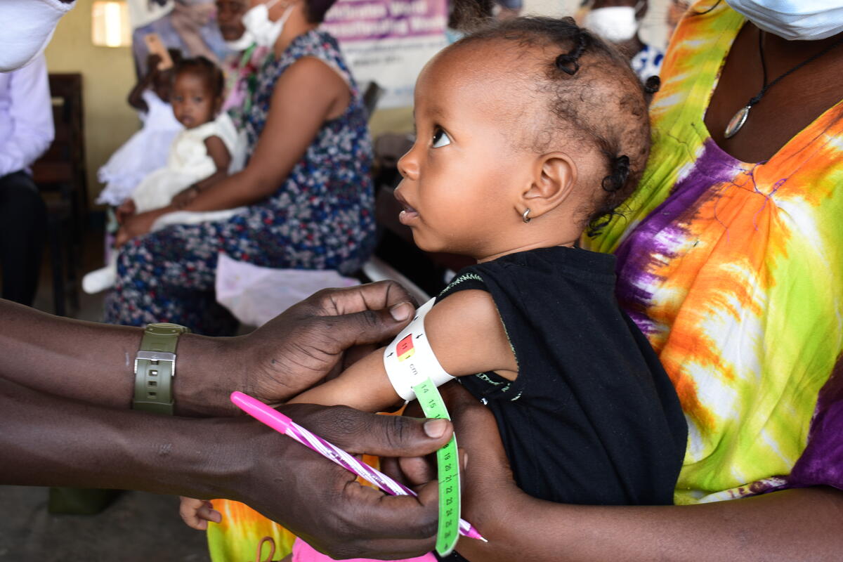 Therapeutic Food helps South Sudan children with malnutrition 